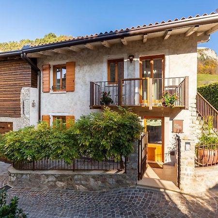 Borgo Cantagallo Casa Olivia 2 Tremosine Exterior foto