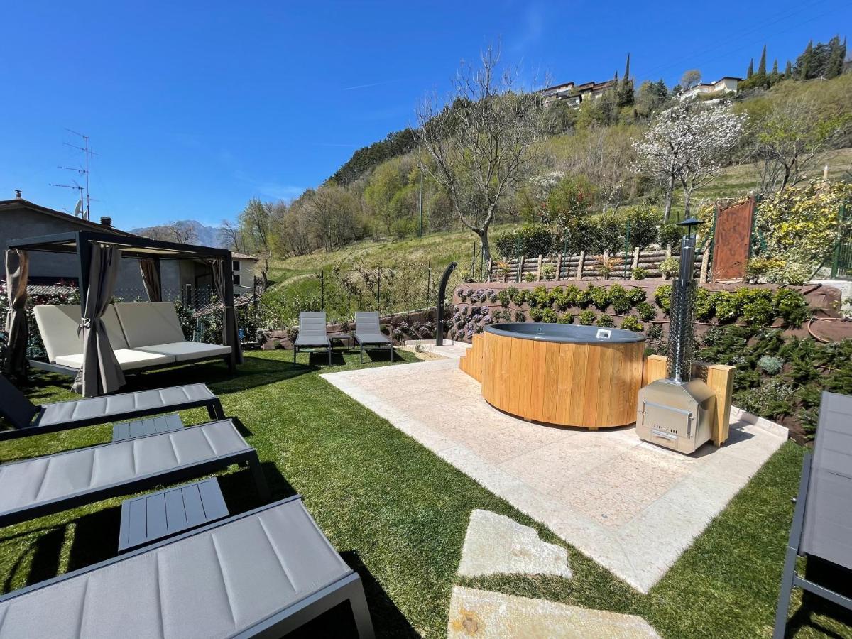 Borgo Cantagallo Casa Olivia 2 Tremosine Exterior foto